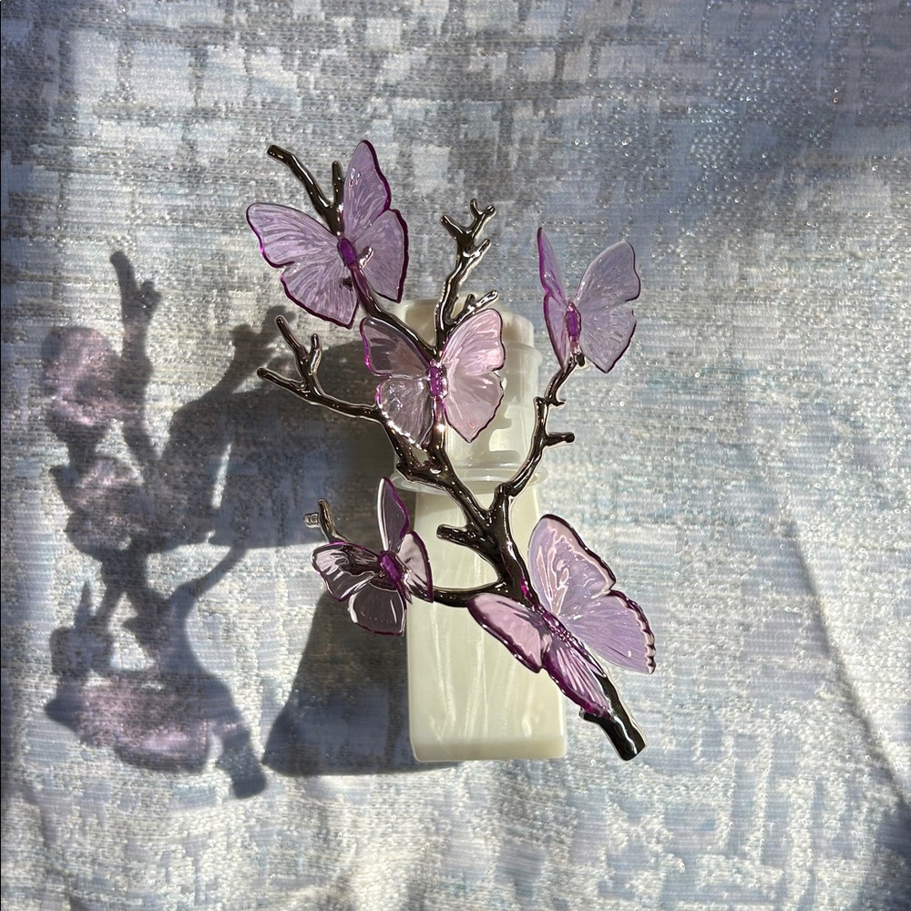 Bath and Body Works Purple Butterfly Branch Decor - Picture 4 of 7